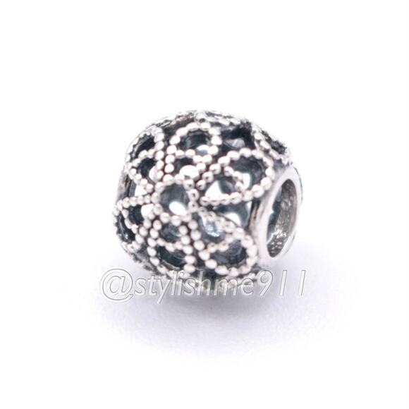 Authentic pandora Beaded Openwork Flower Charm - 791282 - Picture 9 of 9
